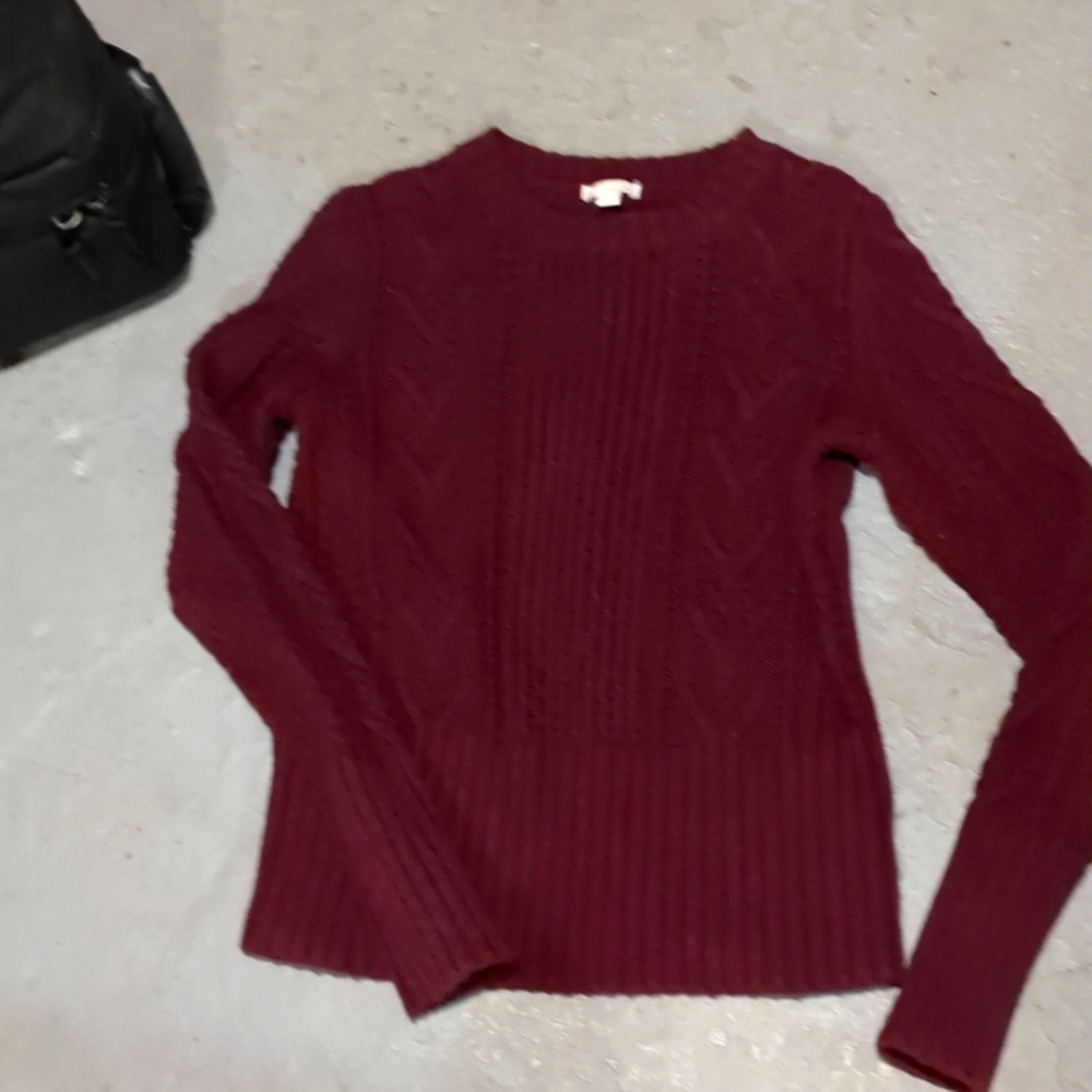 Gap Burgundy Cable Knit Sweater S